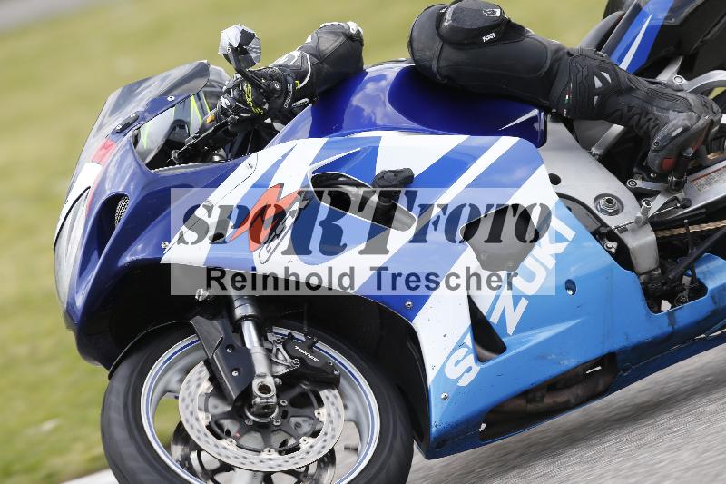 Archiv-2025/09 22.04.2025 Cornu Master School ADR/rot-rouge/0